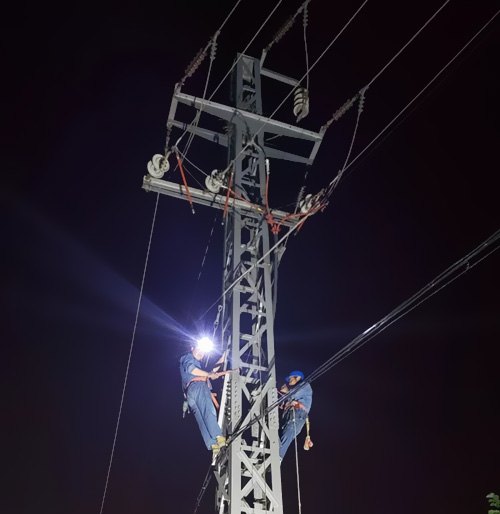 通過供電部分連夜搶修，快速康復(fù)了供電